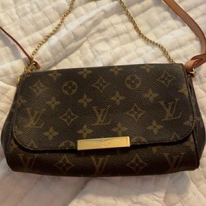 Louis Vuitton Monogram Favorite PM w/strap